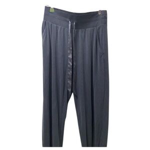 Victoria Secret grey pajamas bottoms size 8‎